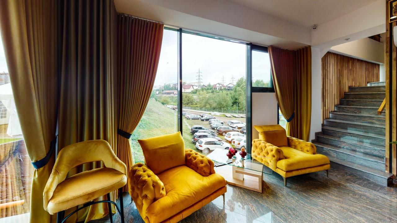 Hotel Angel Sofia Falticeni Ngoại thất bức ảnh